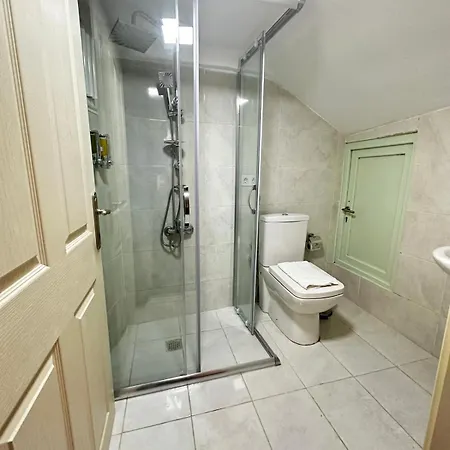 Hotel New Harbiye Istanboel